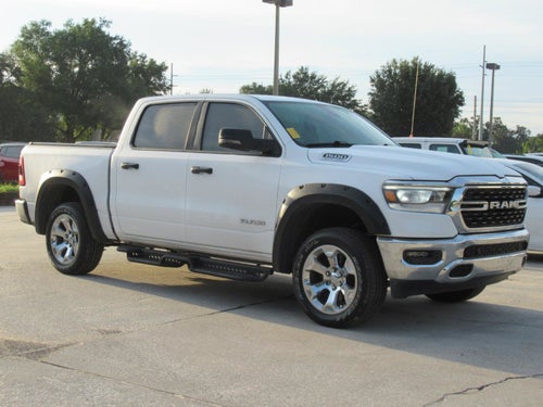 2023 RAM 1500 Big Horn Crew Cab 4x4 5'7' Box