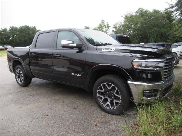 2026 RAM 1500 Laramie Crew Cab 4x4 5'7' Box