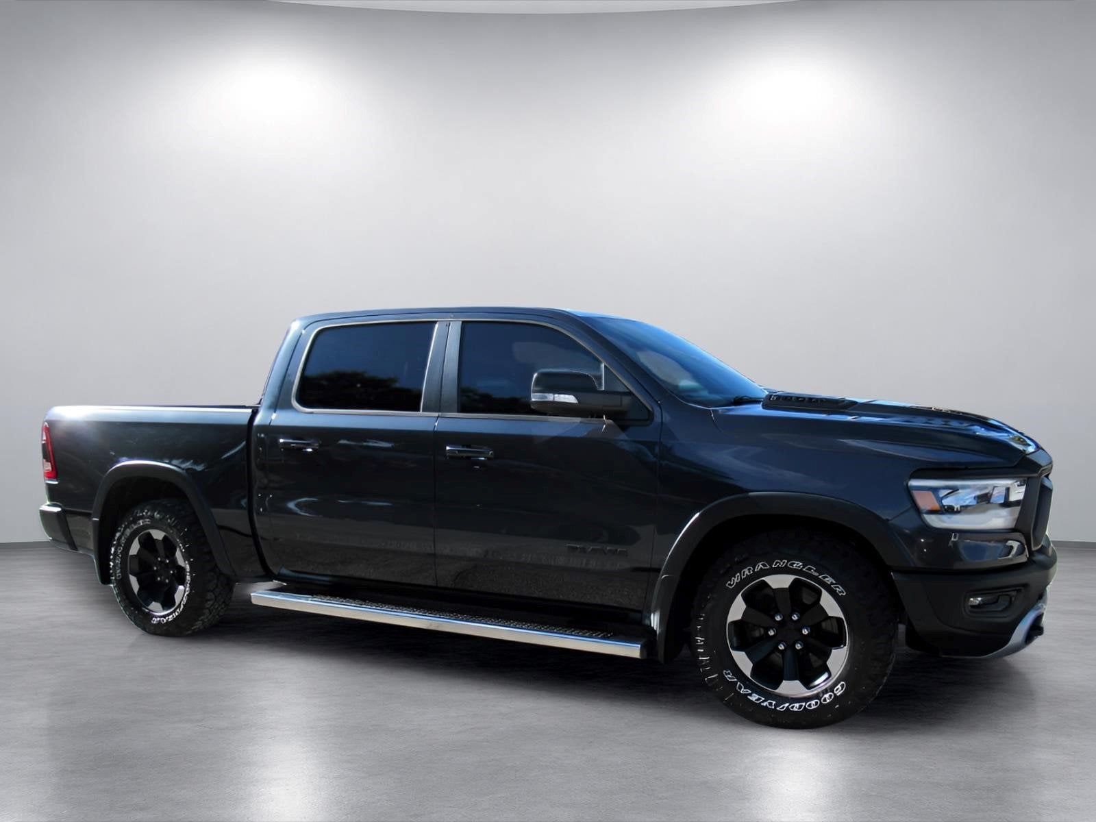 2020 RAM 1500 Rebel Crew Cab 4x4 5'7' Box