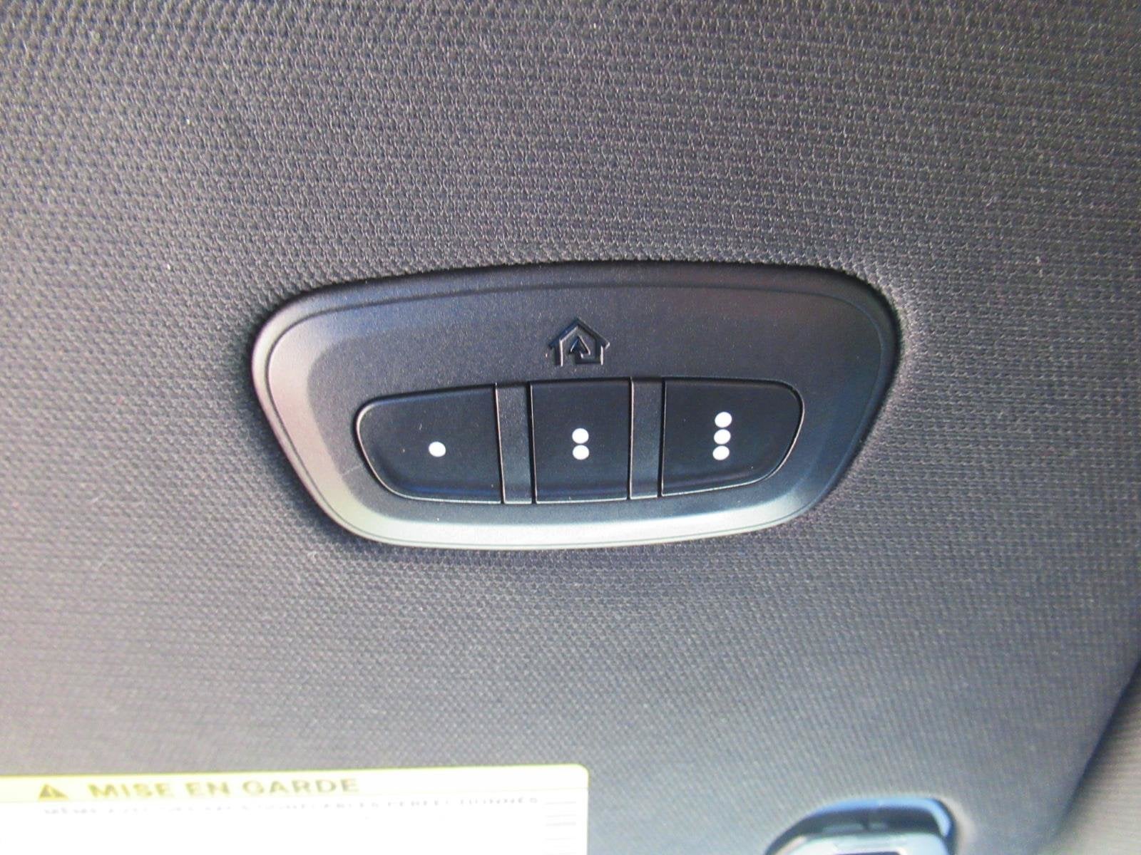 2020 RAM 1500 Rebel Crew Cab 4x4 5'7' Box