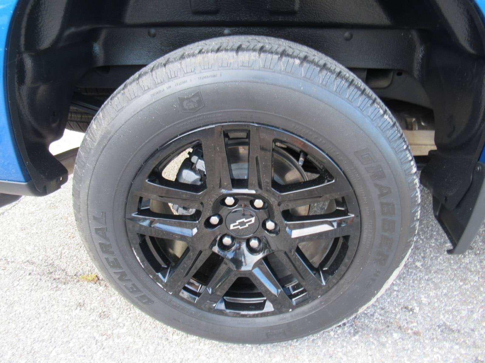 2024 Chevrolet Silverado 1500 2WD Crew Cab Short Bed Custom