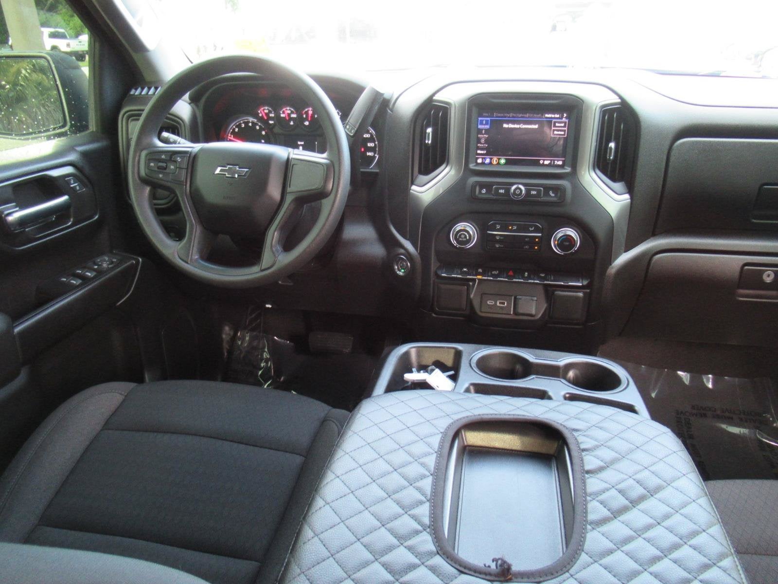 2024 Chevrolet Silverado 1500 2WD Crew Cab Short Bed Custom