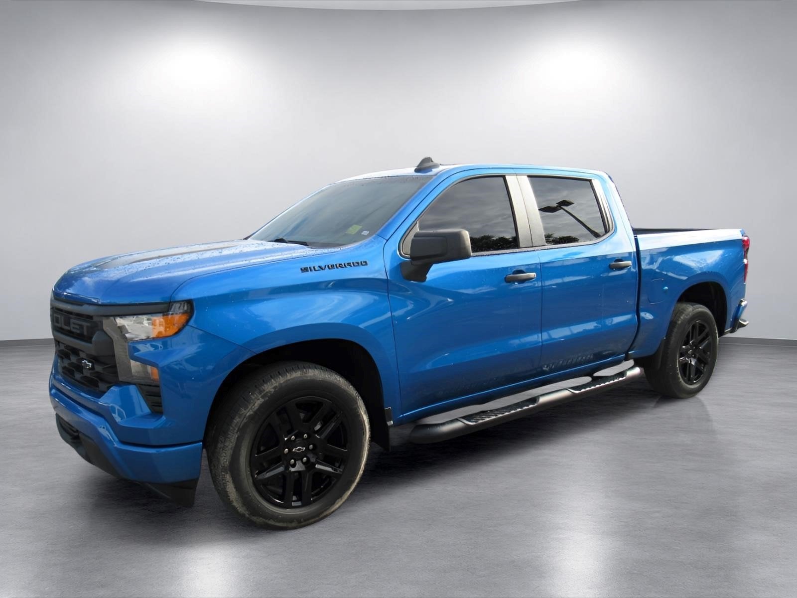 2024 Chevrolet Silverado 1500 2WD Crew Cab Short Bed Custom