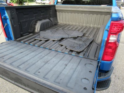 2024 Chevrolet Silverado 1500 2WD Crew Cab Short Bed Custom