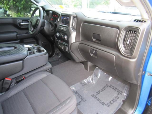 2024 Chevrolet Silverado 1500 2WD Crew Cab Short Bed Custom