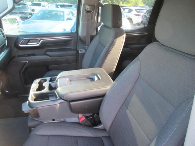 2024 Chevrolet Silverado 1500 4WD Crew Cab Standard Bed RST