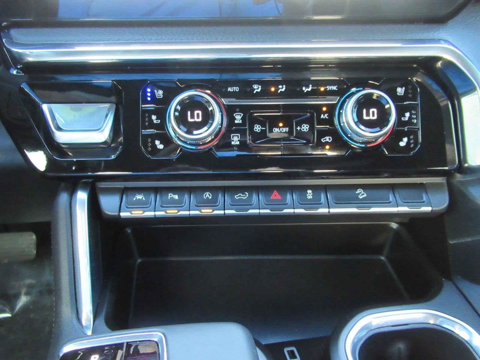 2025 GMC Sierra 1500 4WD Crew Cab Short Box Denali