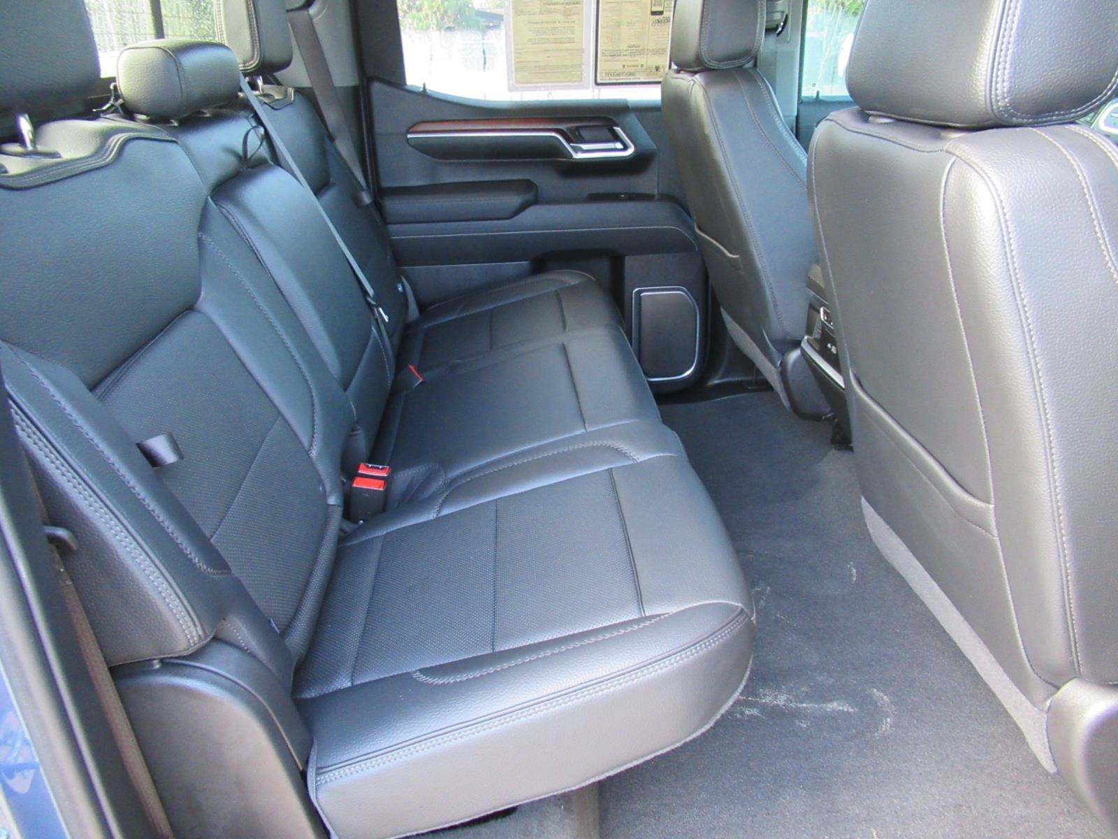 2025 GMC Sierra 1500 4WD Crew Cab Short Box Denali