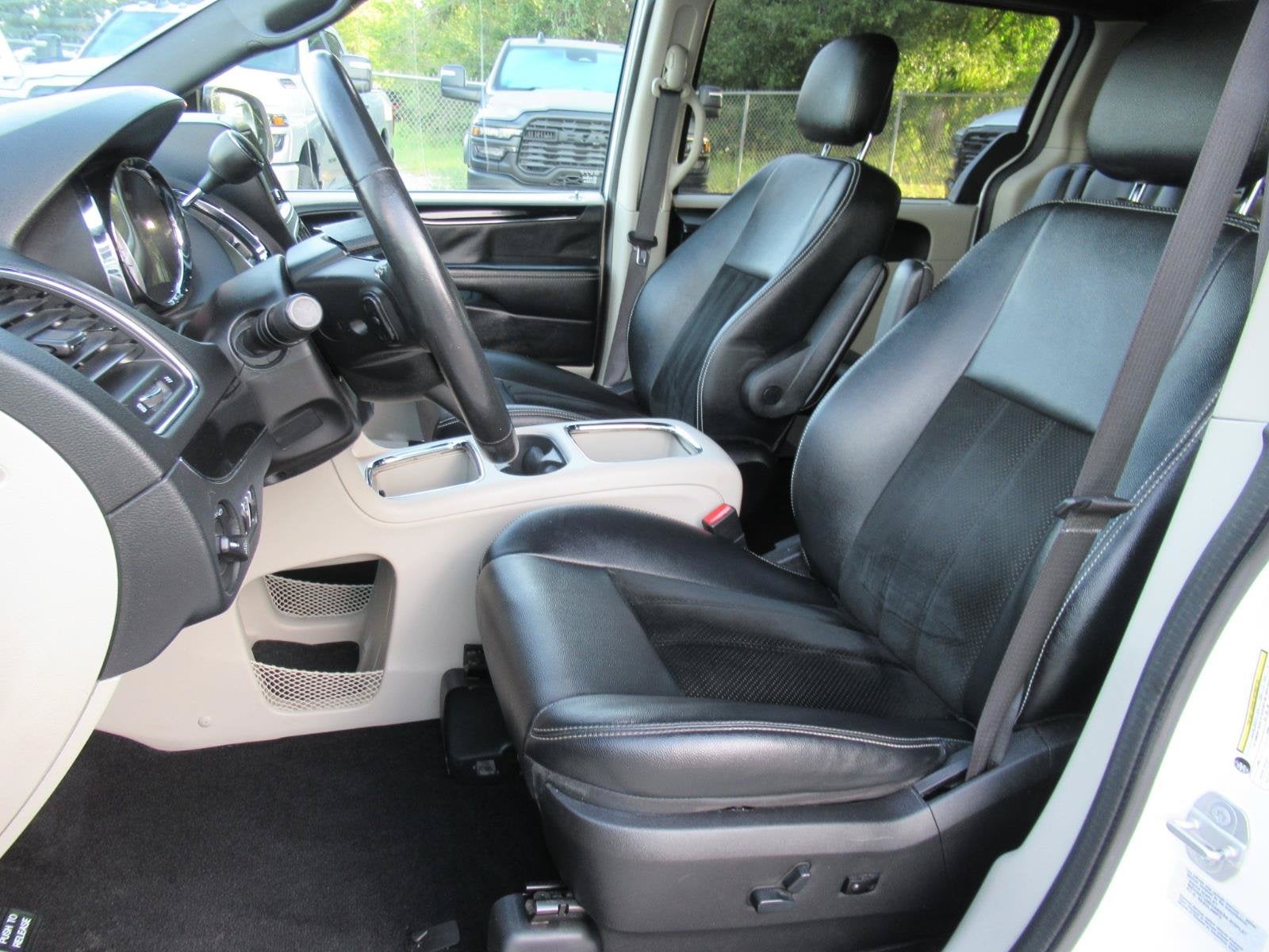 2015 Dodge Grand Caravan SXT Plus