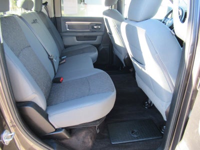2017 RAM 1500 Big Horn Crew Cab 4x4 5'7' Box
