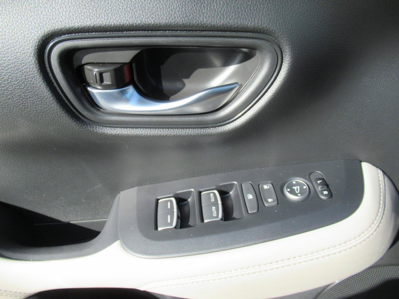 2026 Honda HR-V 2WD EX-L