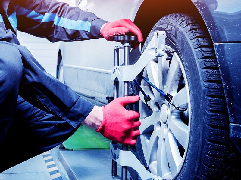 FOUR WHEEL ALIGNMENT